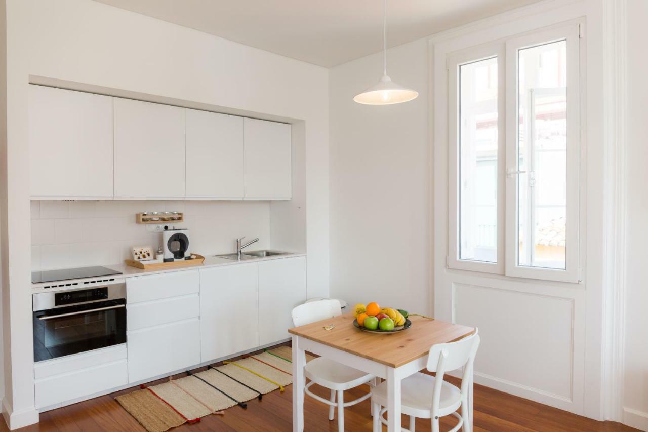 Apartamentos Praca Amarela By Heart Of Funchal Екстериор снимка